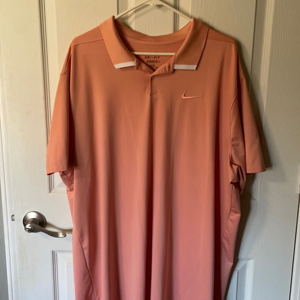 Nike golf tee